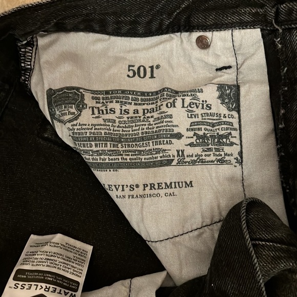 Levis 501 Shorts in lunar - Picture 5 of 6